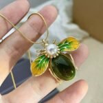 Green Bee Pendant Earrings Necklace Set - Image 6