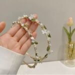 Alloy and Imitation Pearl Flower Shape Thin Delicate Hair Band for Women - Image 3