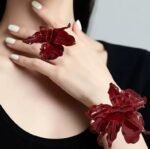 Exaggerated and High-end Red Large Flower Bracelet Ring Set Women's Party Gift - Image 2