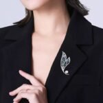 New Natural Fresh Water Pearl Leaf Shape Brooch - Image 4