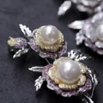 Luxury Wedding Gift Flower Shape Brooch Pin - Image 2