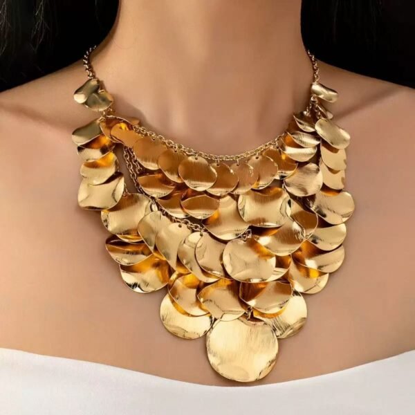 Chunky New Style Sequin Geometric Pendant Necklace