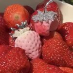 Unique Design Cute Strawberry Pink Ring - Image 3