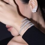 Shiny Geometric Rhinestone Bracelet